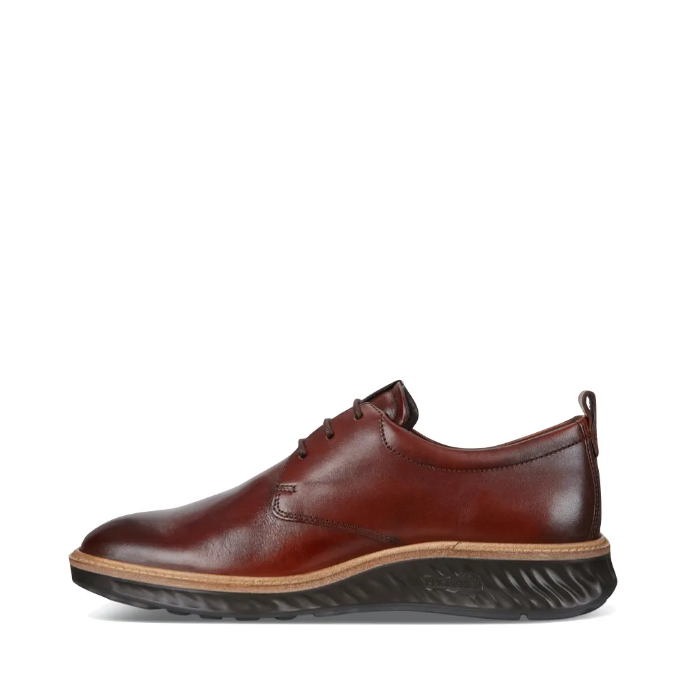 Ecco Men's ST. 1 Hybrid Plain Toe Shoe in Cognac