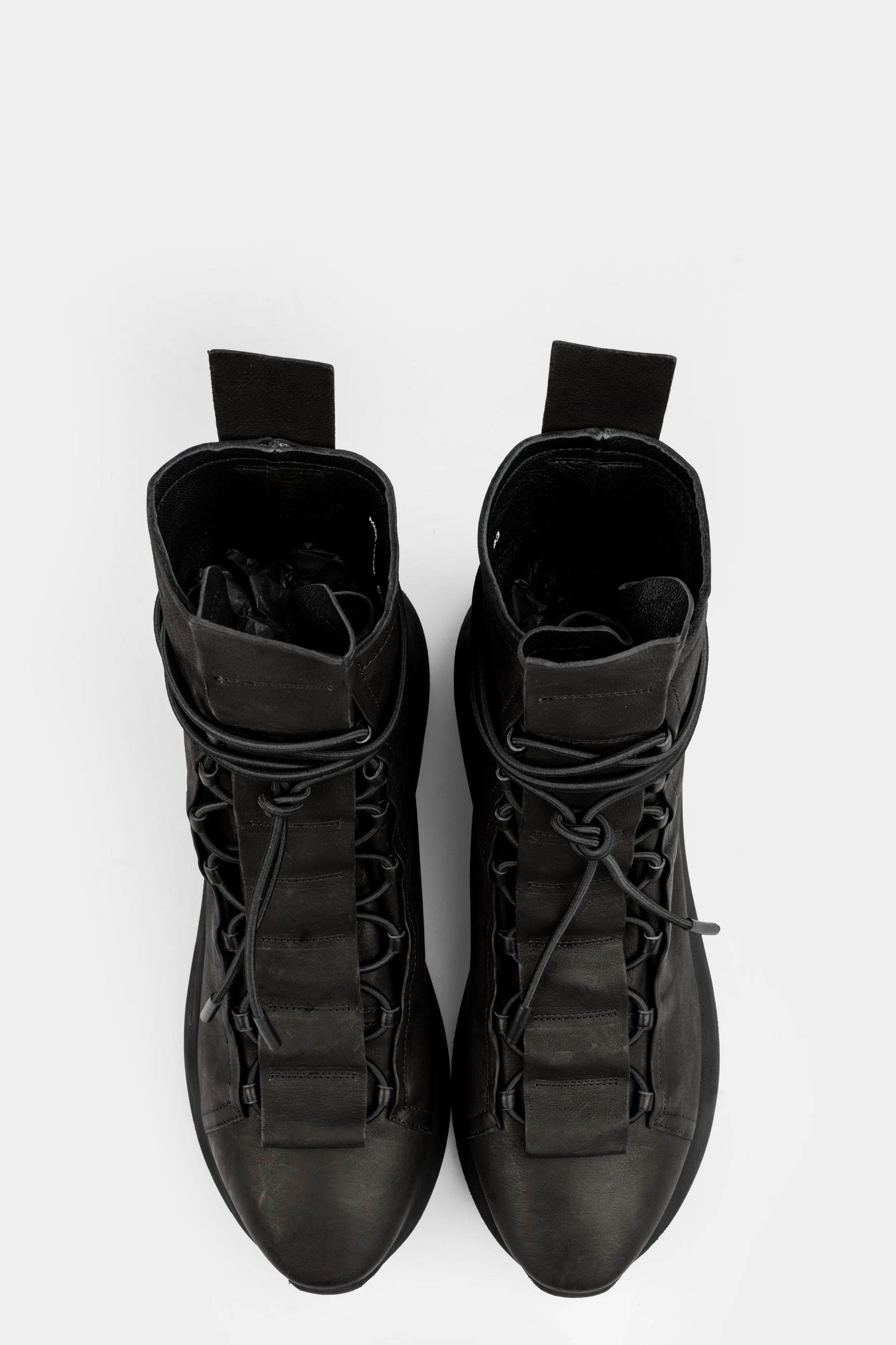 High top front panel laced sneakers