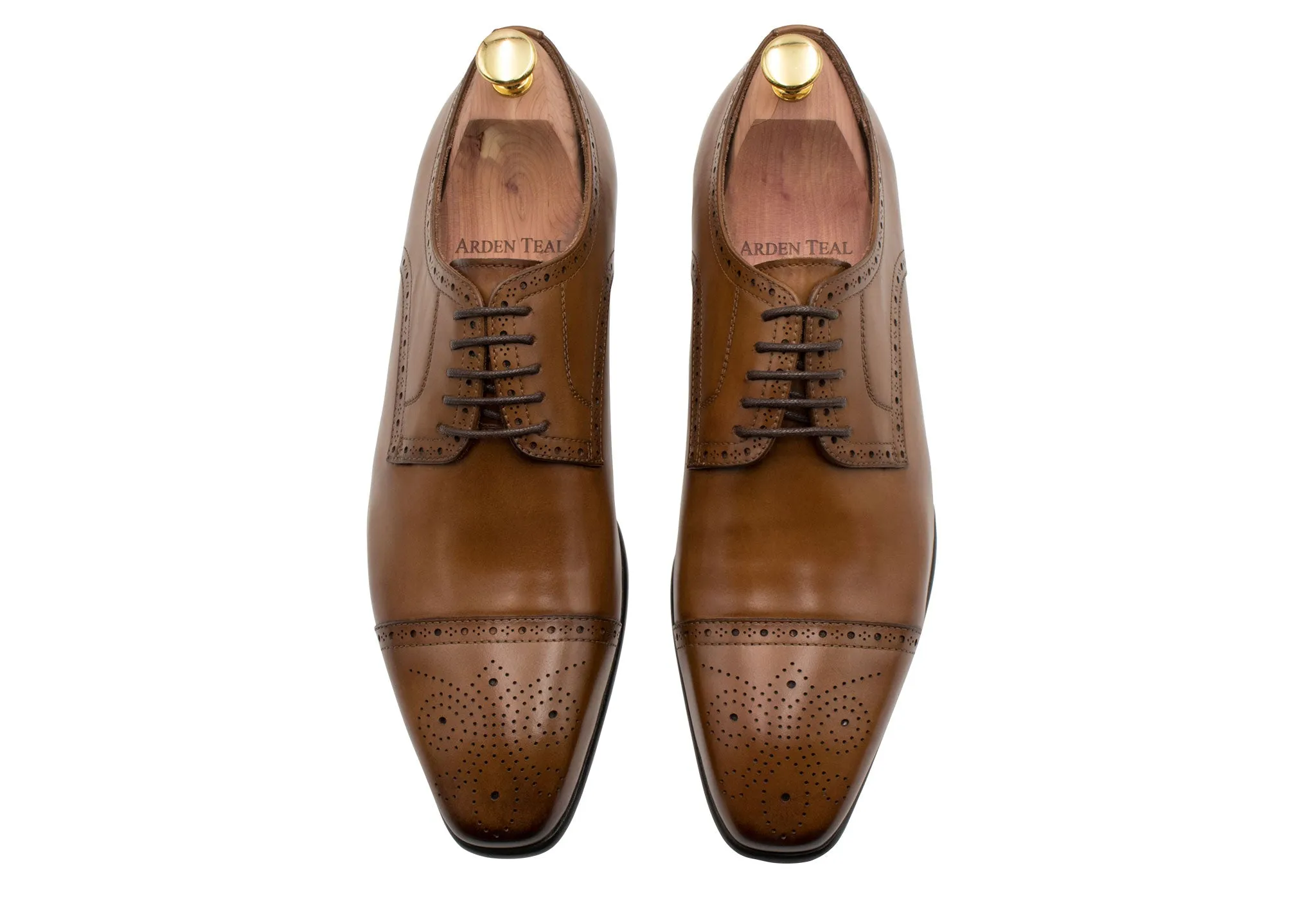 Olivos Medallion Chestnut Derby