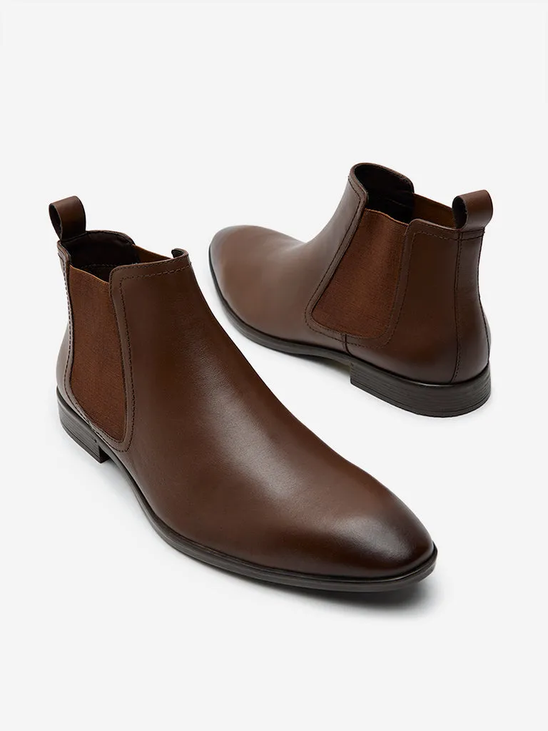 SOLEPLAY Brown Solid Chelsea Boots